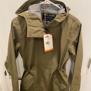 NWT Filson Tamarack Rain Shell Olive M
